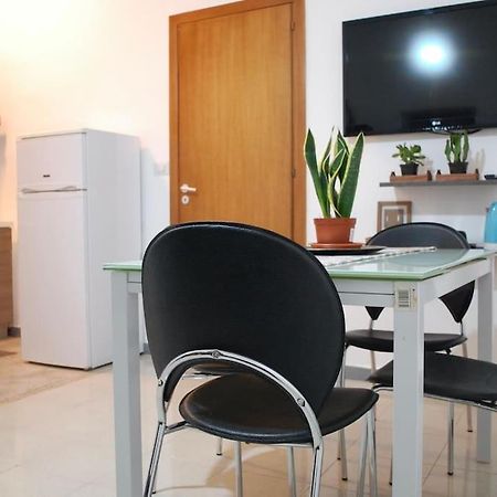 Lincoln Apartment Palermo Exteriér fotografie